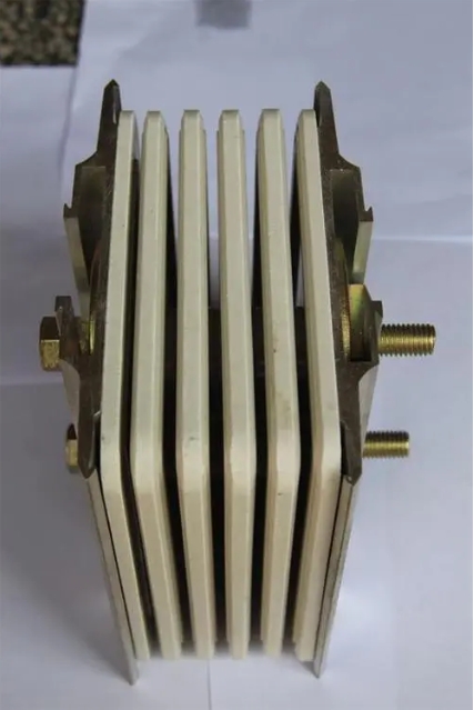 16相位連接器3-140